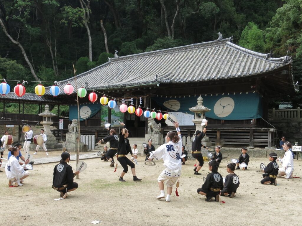 炬口八幡神社の祭礼